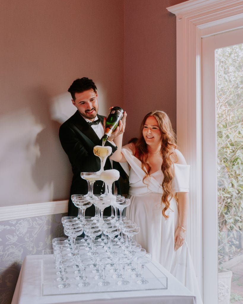 Wedding Guests & Vibes