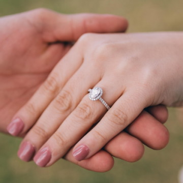 6 Key Moments to Include in Your Engagement Party in Melbourne