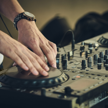 The Role of a Melbourne DJ in Creating Unforgettable Memories