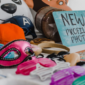 360 Photo Booth vs. Deluxe Photo Booth: Which Photo Booth Hire in Melbourne Is Right for You?