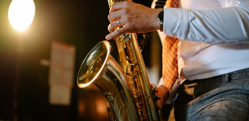 3 Reasons DJ + Saxophone at Melbourne Weddings Is Trending