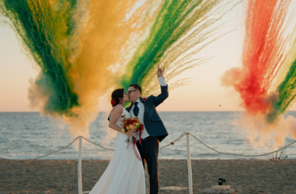 Thinking of Adding Coloured Smokes to Your Melbourne Wedding Ceremony? Thinking of Adding Coloured Smokes to Your Melbourne Wedding Ceremony?